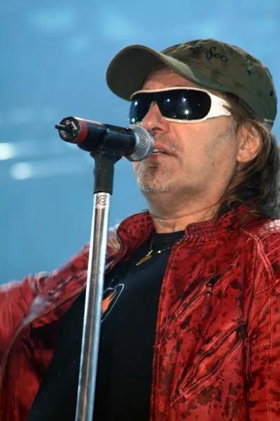 artist-image